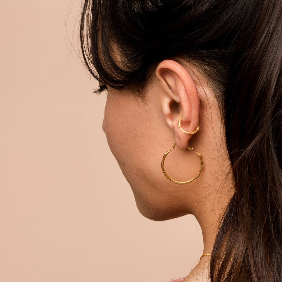 Fluid Hoop Earrings Solid Gold 14 ct
